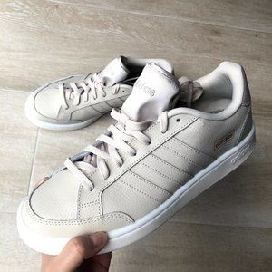 NWT adidas Grand Court SE Sneaker